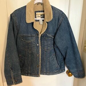Wrangler Outerwear with Cream Sherpa Lining